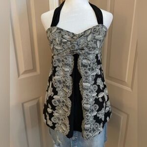 White House Black Market black & cream silk halter top with tie straps. Size 4.